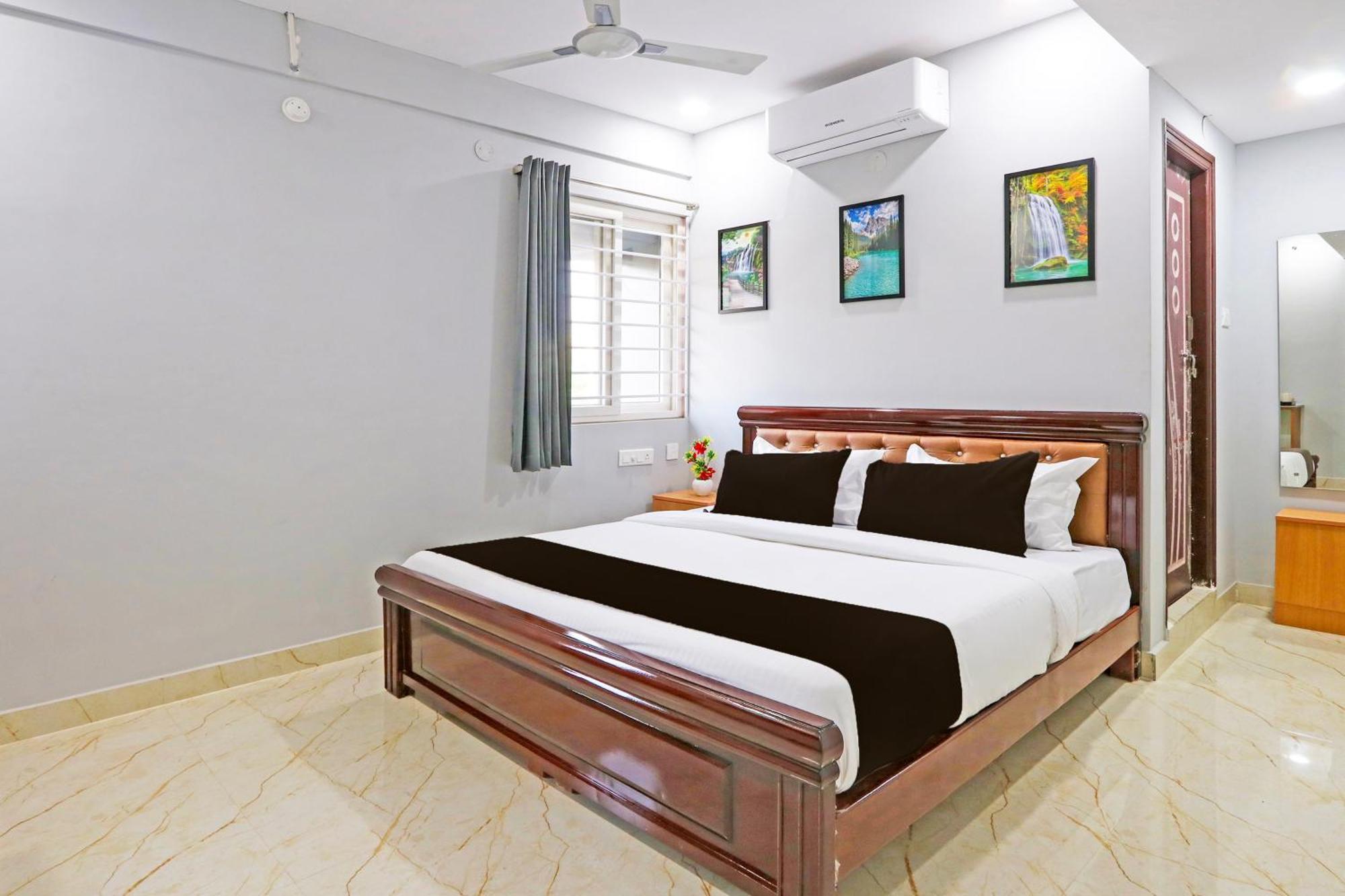 Super Townhouse Qualia Elite S R Nagar Hotel Hyderabad Bagian luar foto