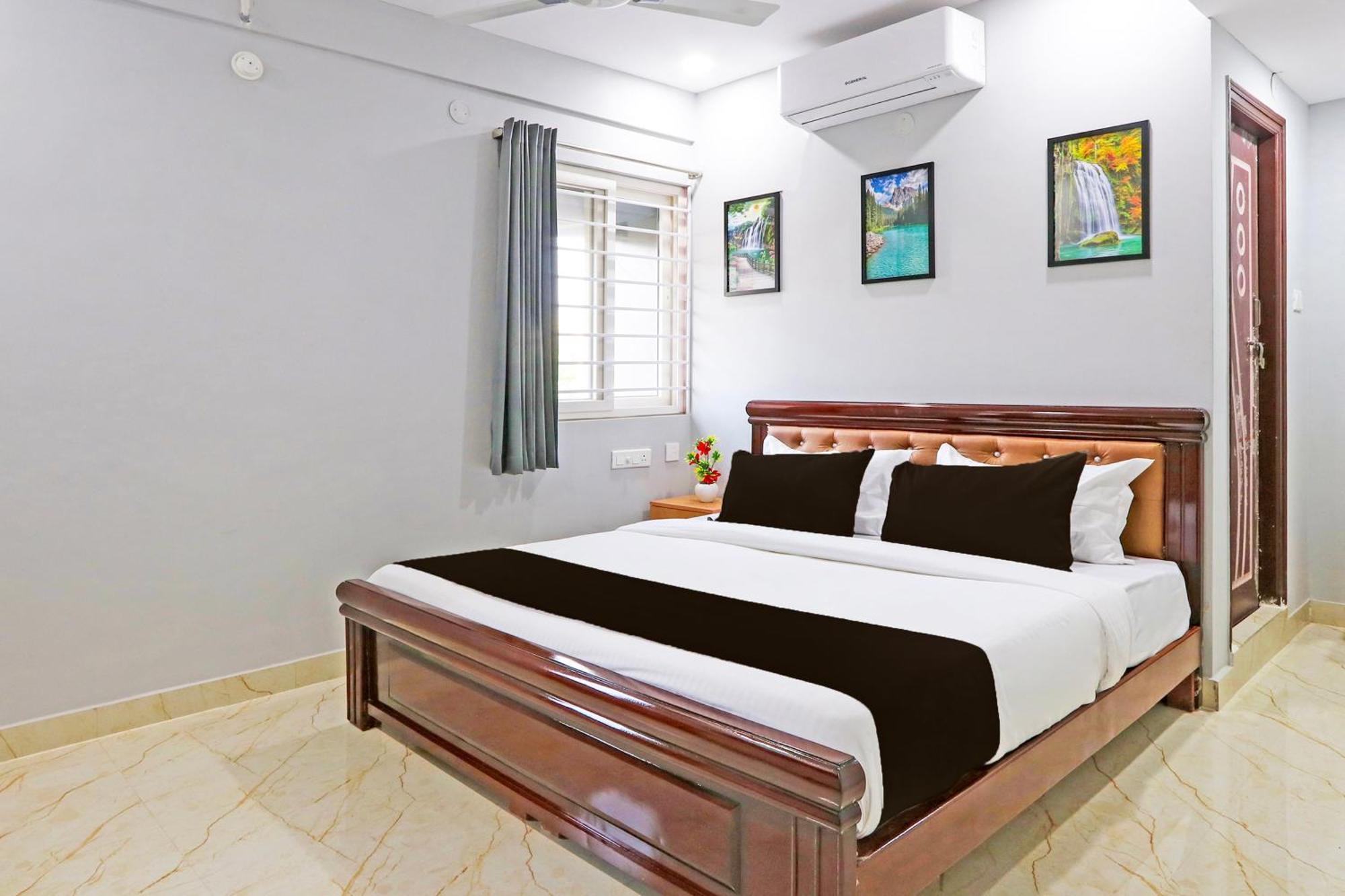 Super Townhouse Qualia Elite S R Nagar Hotel Hyderabad Bagian luar foto