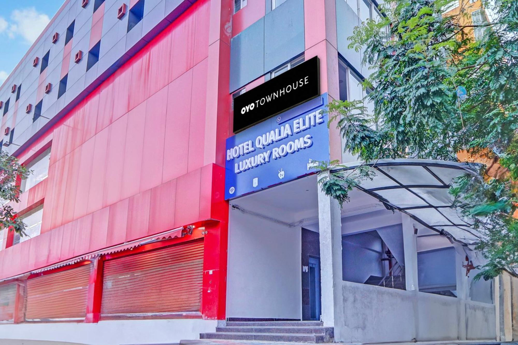 Super Townhouse Qualia Elite S R Nagar Hotel Hyderabad Bagian luar foto