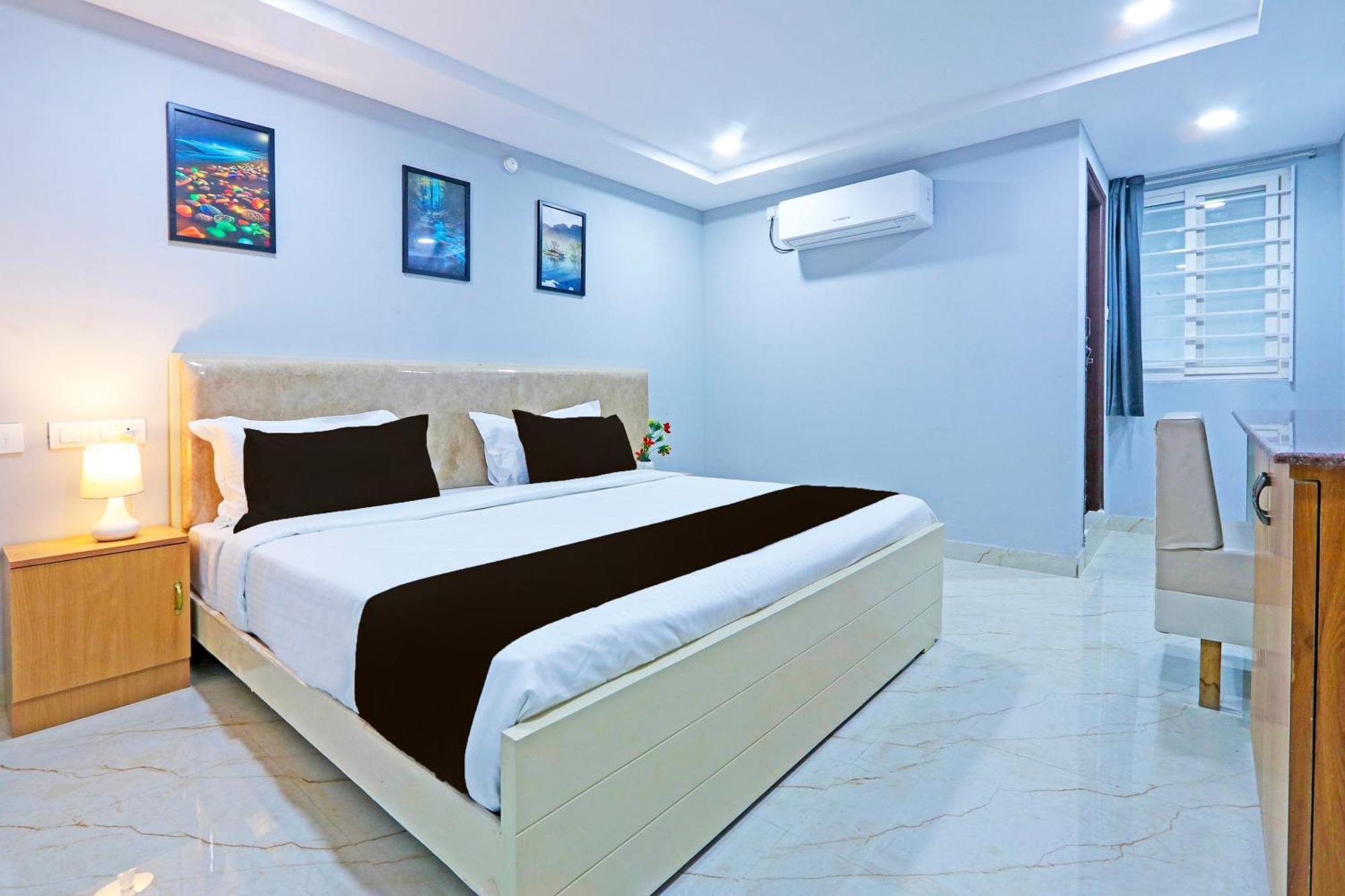 Super Townhouse Qualia Elite S R Nagar Hotel Hyderabad Bagian luar foto